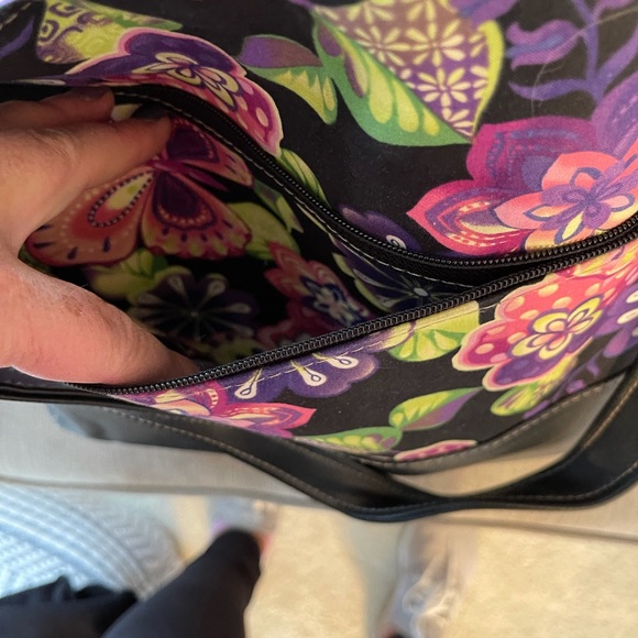 Amazing colorful, sturdy multipurpose bag. - Picture 4 of 6